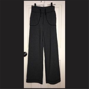 Lululemon Athletica Tall Sz 2 Wide Leg Gray